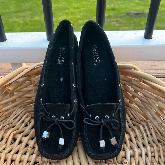 MICHAEL Michael Kors Shoes - Michael Michael Kors Black Leather Loafer size 7.5